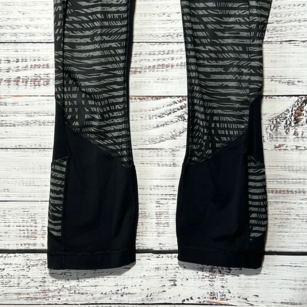 Lululemon Pace Rival Crop *Full-OnLuxtreme Stripe Play Slate Black Size 4